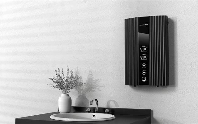 長虹壁掛式電熱水器工業設計
