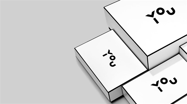 YOU輕奢護膚品牌logo設計案例